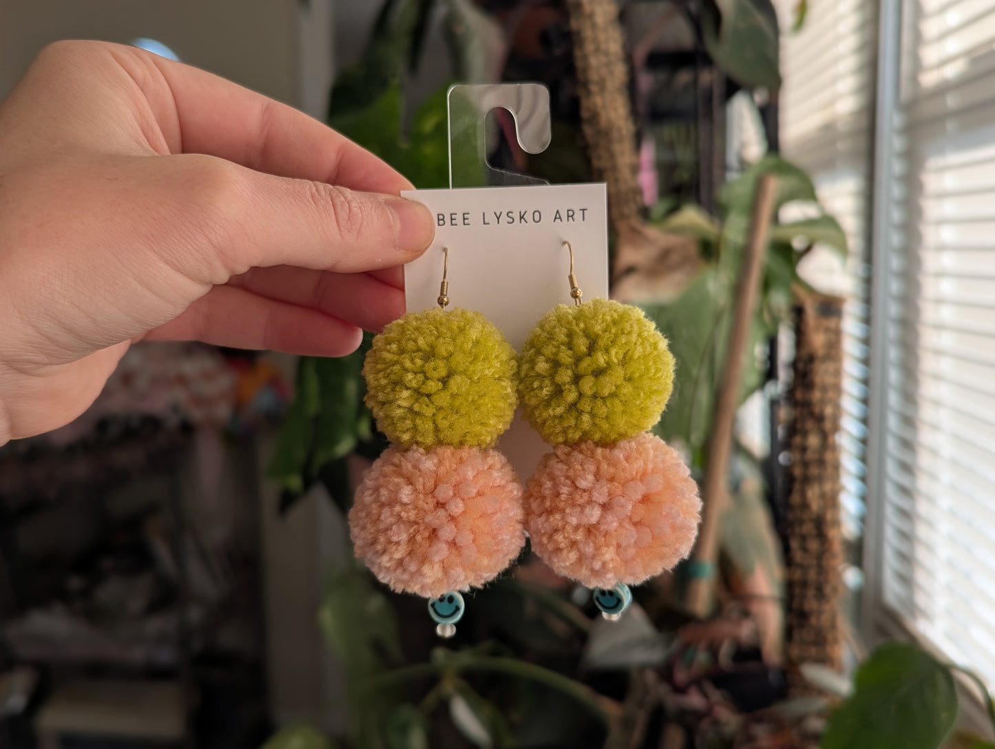 Double Smiley Poms