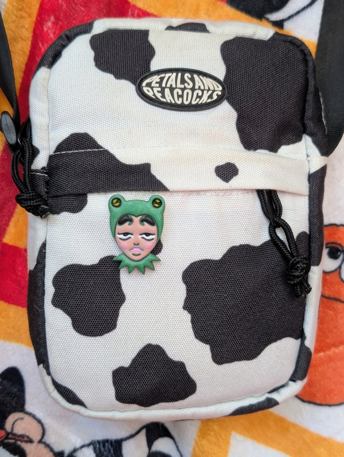 Feeling Froggy Pin - Black Hair