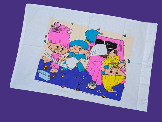Trolls Sleepover (1992)