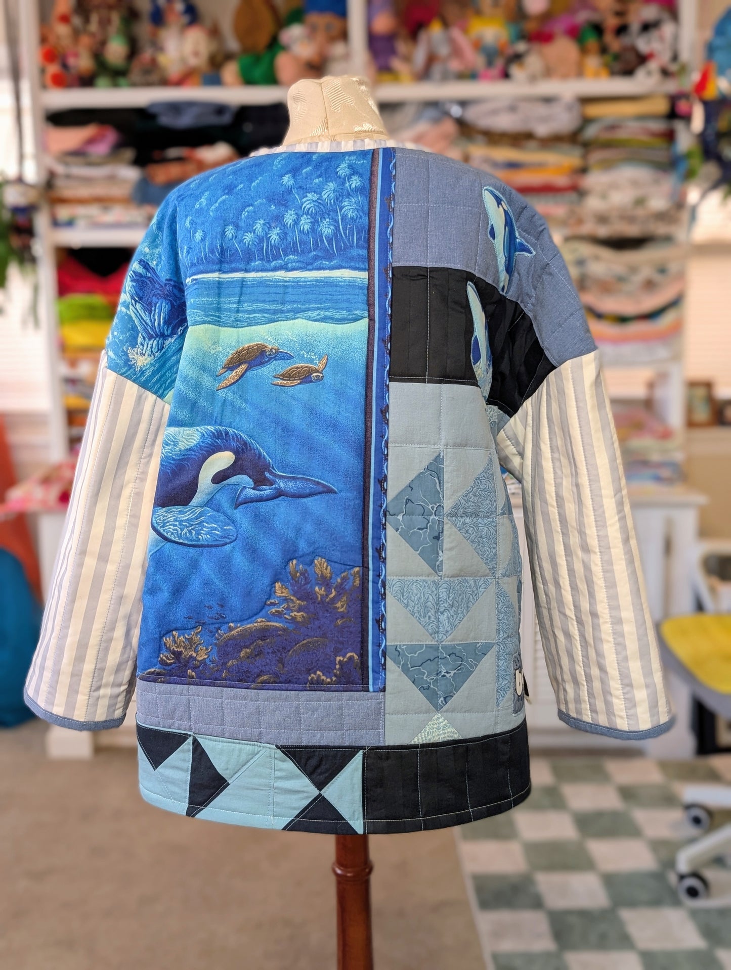 Eat the Rich Pullover