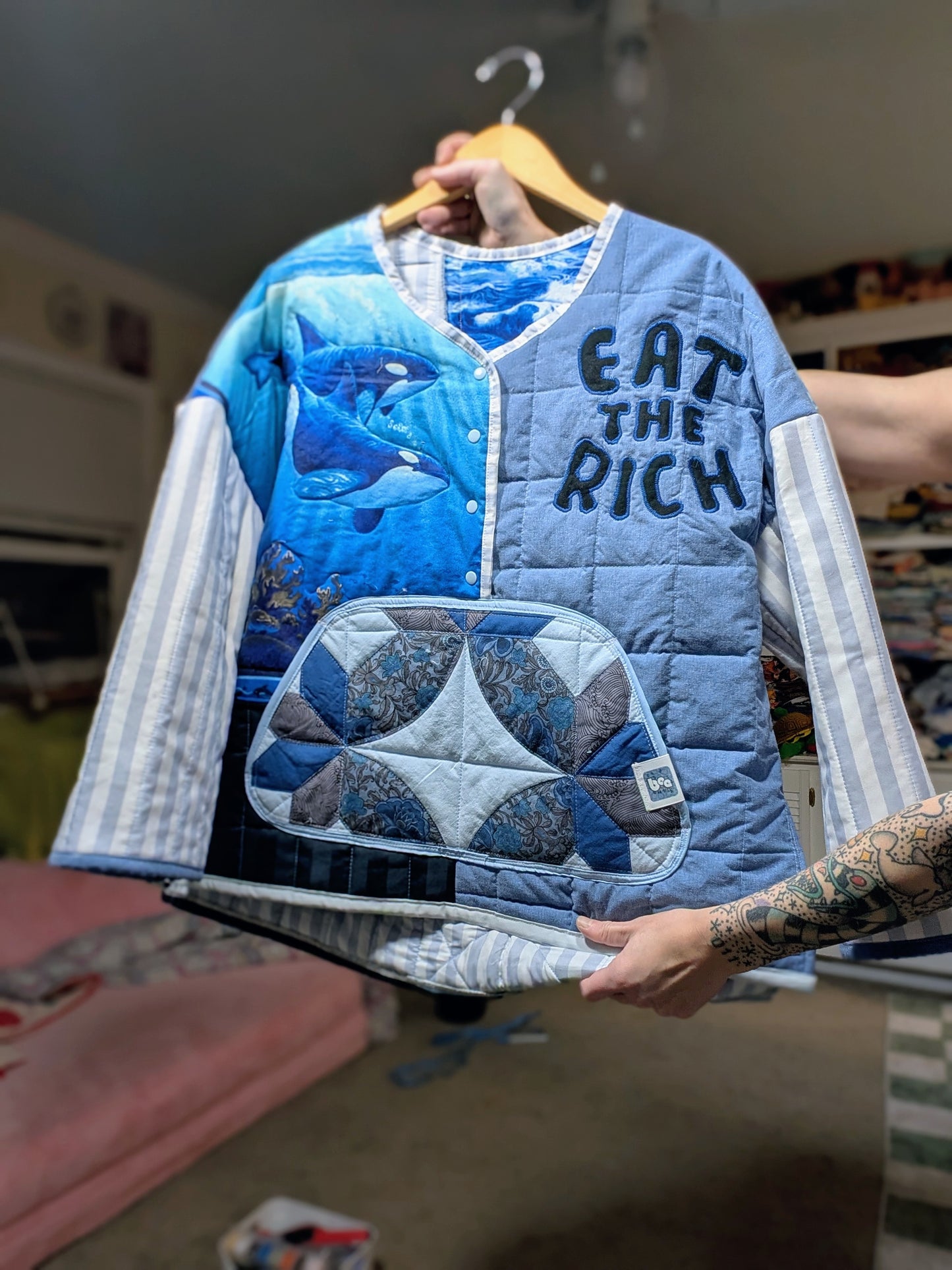 Eat the Rich Pullover