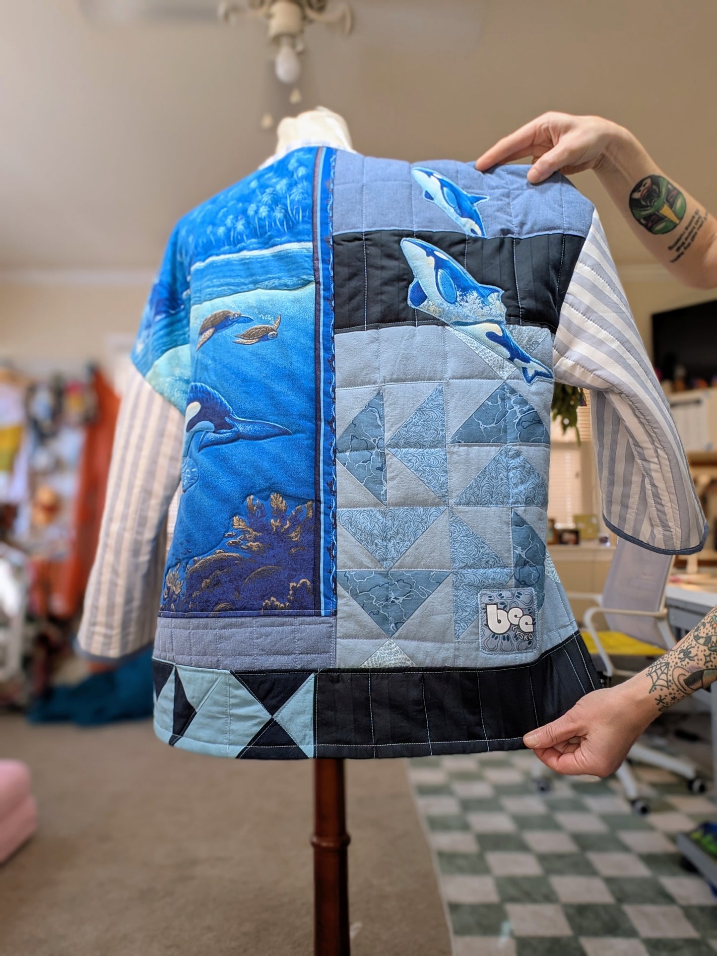 Eat the Rich Pullover