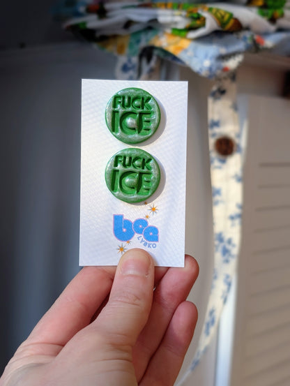 🔥🧊 Studs - Sparkly Green
