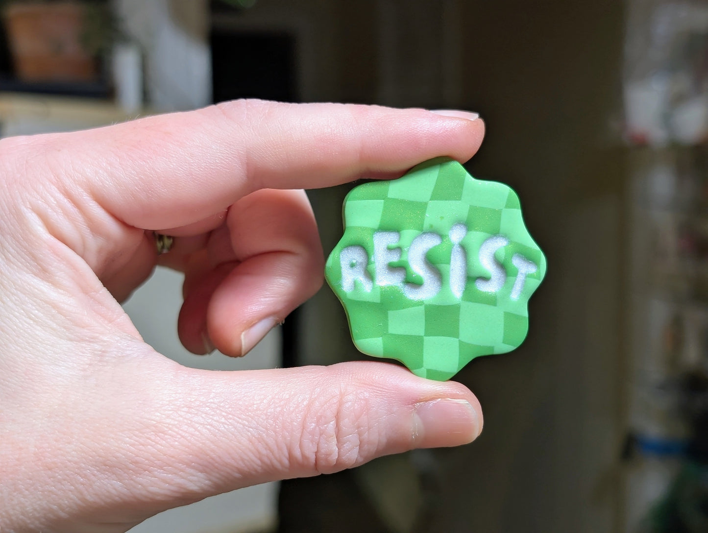 RESIST 🧲 - Green Checks