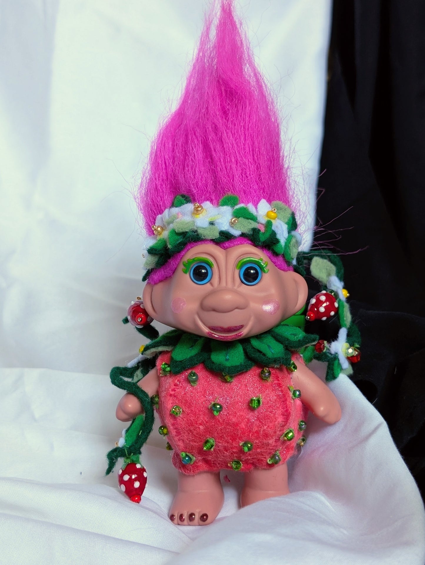 Very Berry - Troll Bag Charm