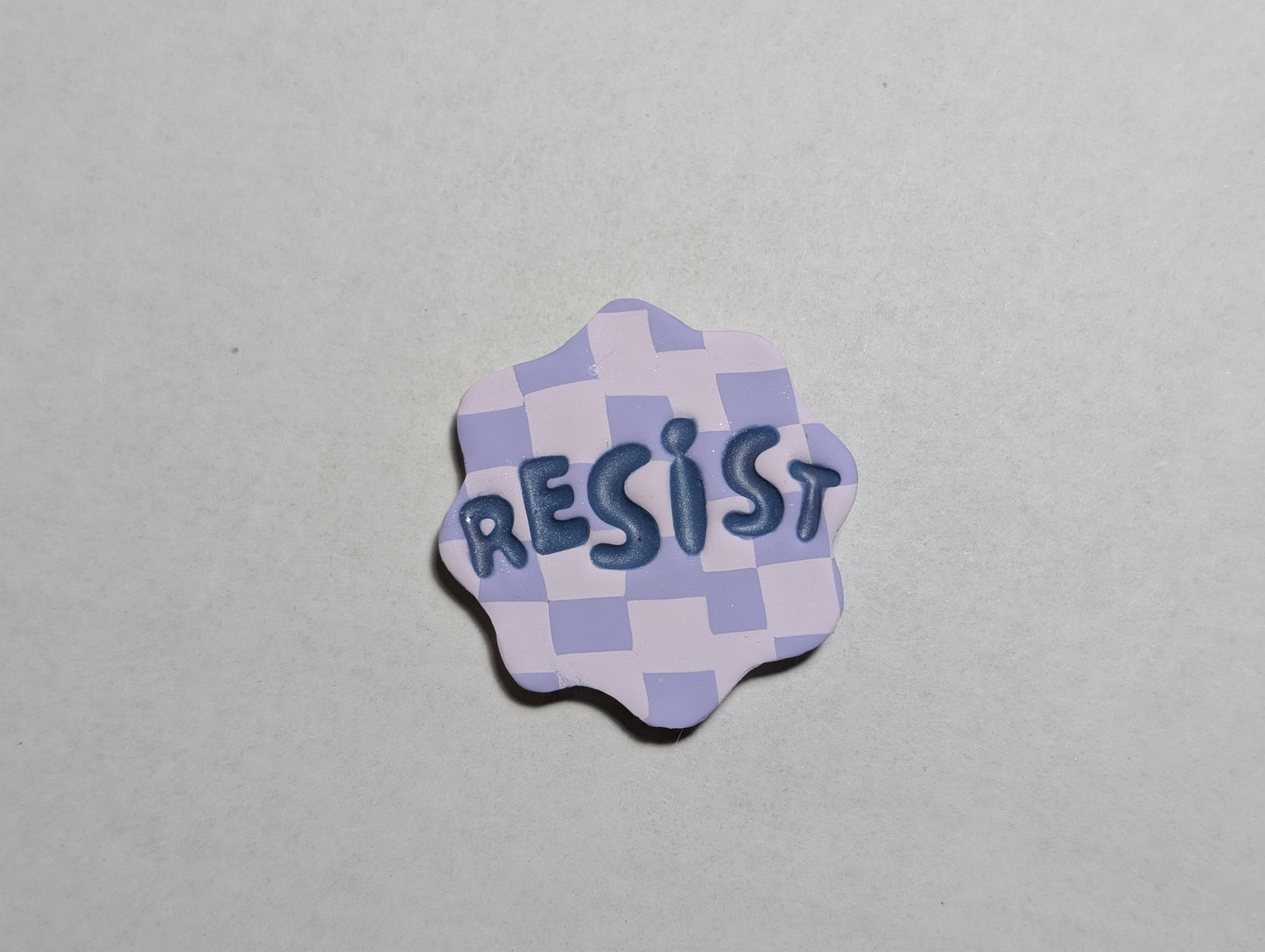 RESIST 🧲 - Purple Checks