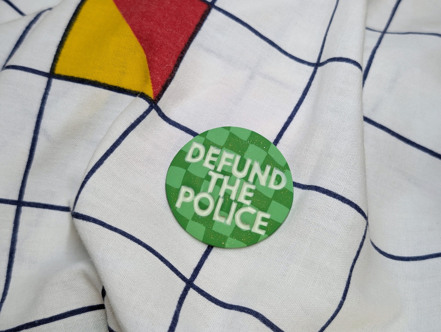 DEFUND THE POLICE 🧲 - Green Checks