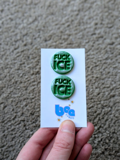 🔥🧊 Studs - Sparkly Green