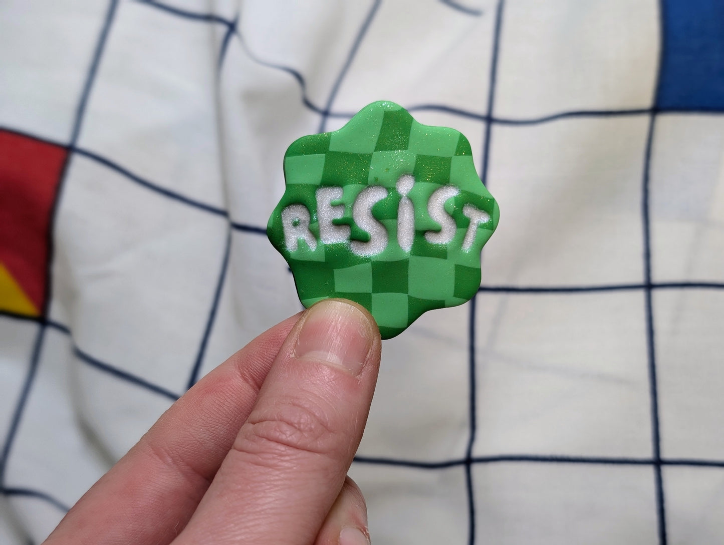 RESIST 🧲 - Green Checks