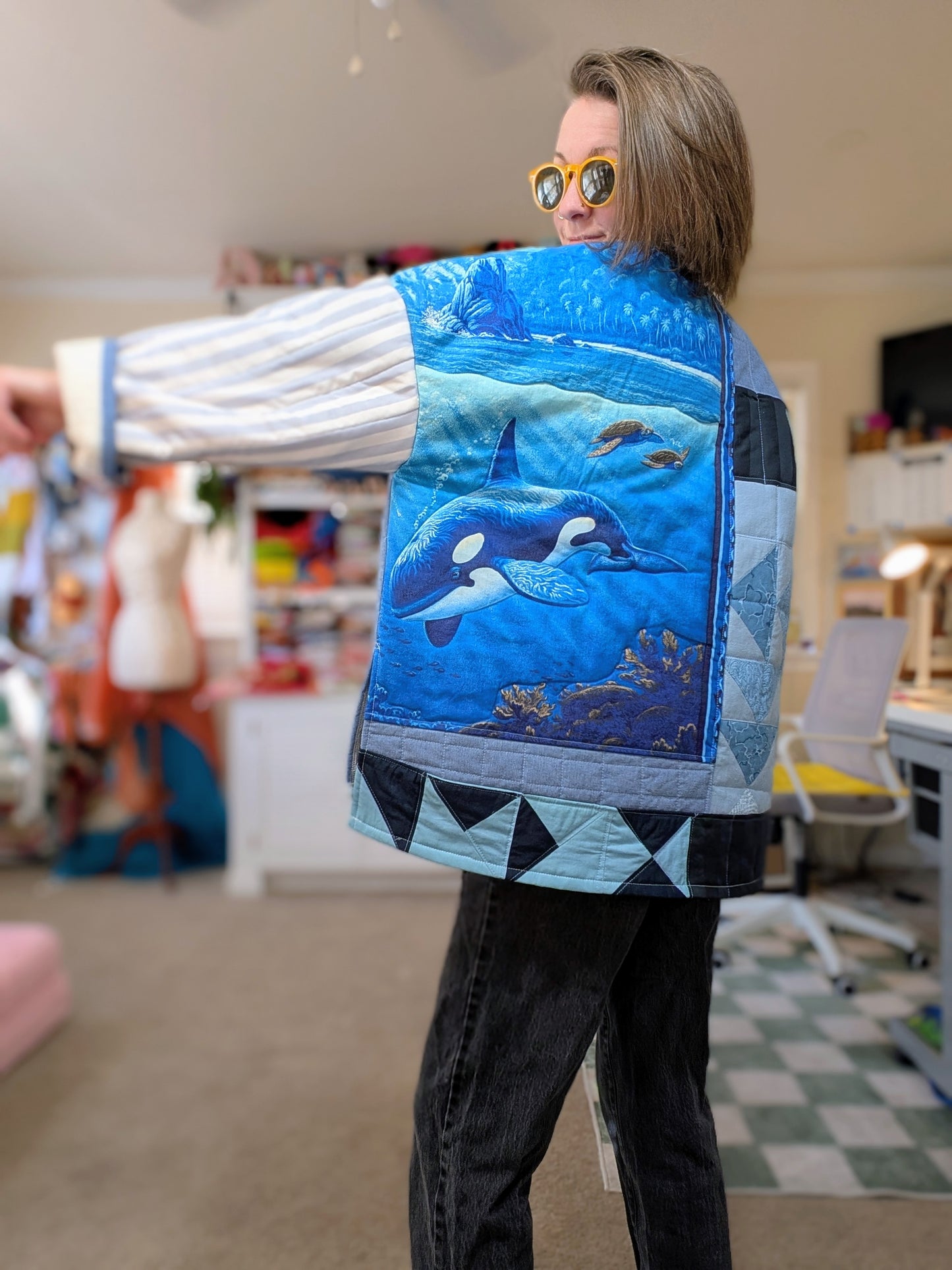 Eat the Rich Pullover