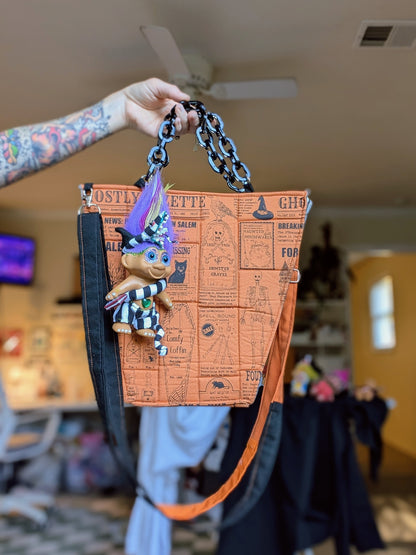 It's Showtime - Troll Bag Charm