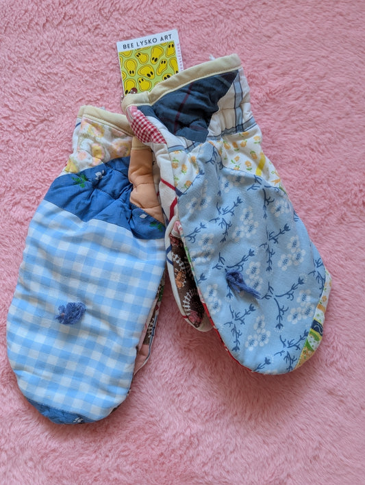 Virginia Mittens